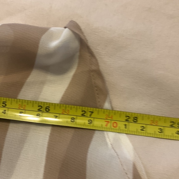 Old Navy Sheer Top - Picture 6 of 6